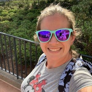 Meet your Posher, Catherine